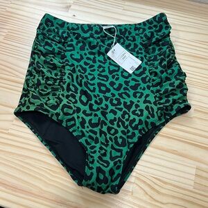 Coral Reef swim Sun Baked Bottoms Green Leopard NWT size Medium